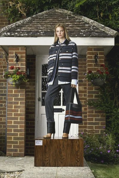 Look 8